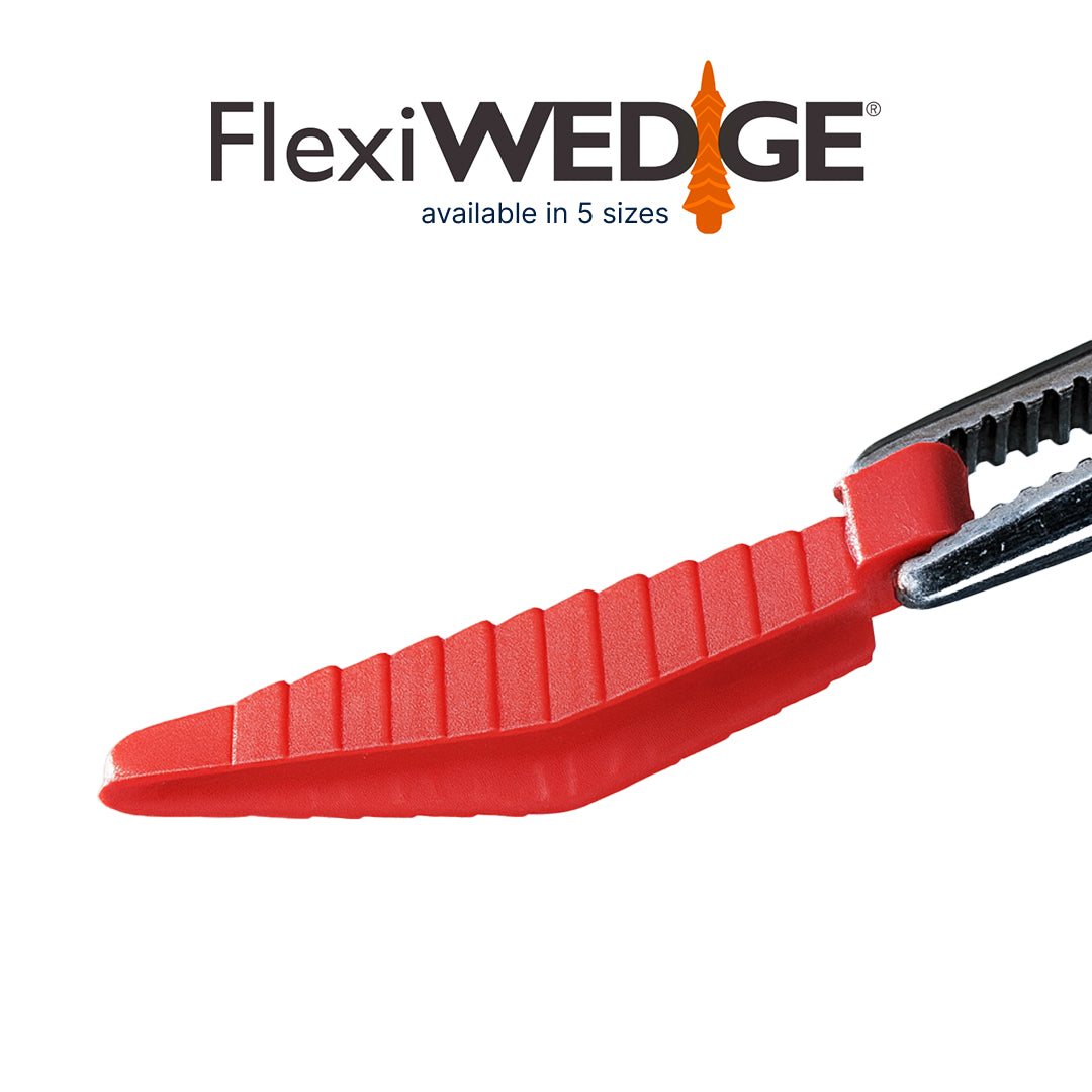 FlexiWedge interproximal dental wedge held in a placement instrument, available in 5 sizes